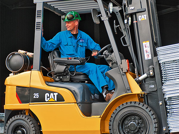 Погрузчики CAT Lift Trucks – экономичные и выносливые