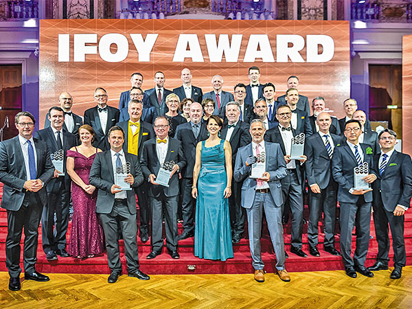 IFOY Award 2019 вручает награды победителям в шести номинациях